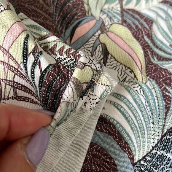 Royalty for Me Collection Floral Cuff Cotton Blend Shorts Women's Size 18 NWT - Picture 9 of 15